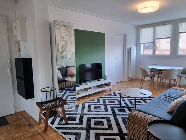 Colocation / Appartement 4 pièces de 68 m², Toulouse, Rue René Duguay Trouin / Photo 2