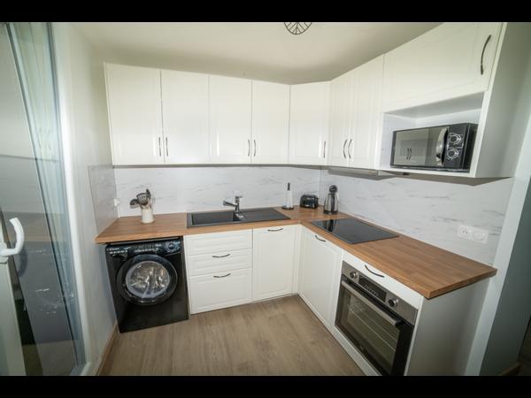 Colocation / Appartement 4 pièces de 68 m², Besançon, rue de belfort / Photo 2