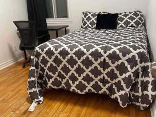 Colocation / 5 rooms apartment · 100 m², Montréal, Rue Lepailleur