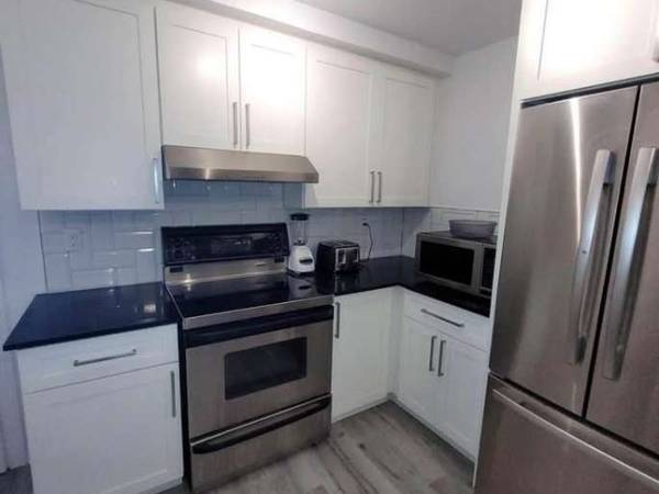 Colocation / Appartement 5 pièces de 100 m², Montréal, Rue Lepailleur / Photo 5