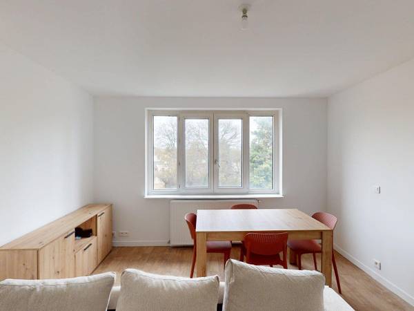 Location / Appartement 3 pièces de 56 m², Lambersart, Bis Rue Desmazières, 59130 Lambersart, France / Photo 2