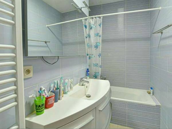 Colocation / Maison 10 pièces de 313 m², Woluwe-Saint-Lambert, Place Verheyleweghen / Photo 2