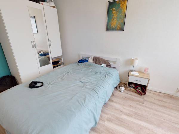 Colocation / Appartement 4 pièces de 74 m², Dijon, Bis Rue Berthelot / Photo 2