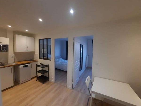 Sous-location / Appartement 3 pièces de 32 m², Asnières-sur-Seine, Rue Robert Lavergne / Photo 2
