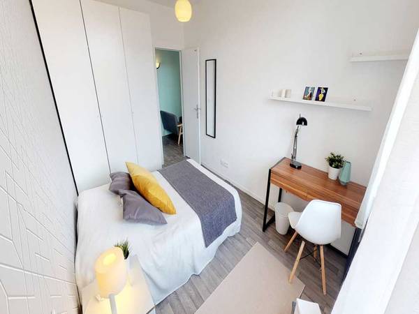 Colocation / Appartement 4 pièces de 80 m², Lille, Rue de Wazemmes / Photo 2