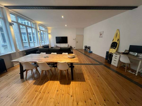 Colocation / Appartement 4 pièces de 120 m², Bruxelles, Rue des Fripiers / Photo 2