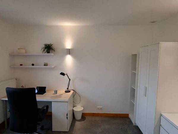 Colocation / Maison 10 pièces de 240 m², Trappes, Rue Louis Pasteur / Photo 2