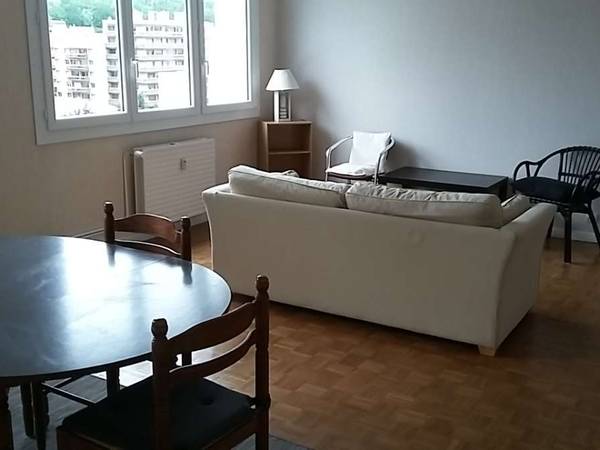 Colocation / Appartement 3 pièces de 83 m², Saint-Étienne, Rue Jules Romains / Photo 2