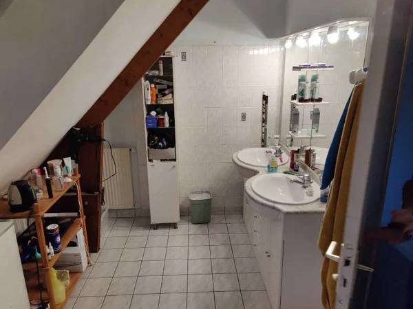 Colocation / Maison 5 pièces de 130 m², Saint-Jacques-de-la-Lande, Rue du Chevalier au Lion / Photo 8