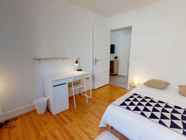 Flatsharing / 4-bedroom flat · 58 m², Grenoble, Boulevard Maréchal Foch / Photo 2