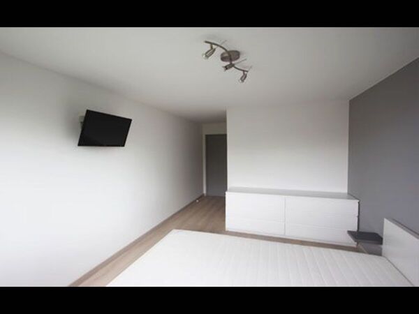 Colocation / Appartement 6 pièces de 120 m², Roubaix, Boulevard De Lyon / Photo 2