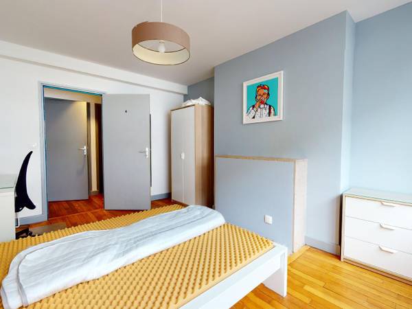 Colocation / Appartement 8 pièces de 140 m², Amiens, Rue au Lin / Photo 2