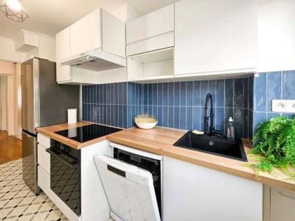 Colocation / Appartement 3 pièces de 64 m², Paris, Rue des Pyrénées / Photo 6