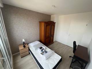 Room share, 6 rooms apartment, Bezons