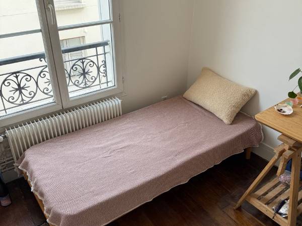 Chambre chez l'habitant / Appartement 3 pièces de 46 m², Paris, Avenue Jean Jaurès / Photo 2