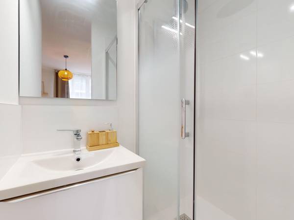 Colocation / Appartement 4 pièces de 54 m², Toulon, Avenue Général Nogues / Photo 9