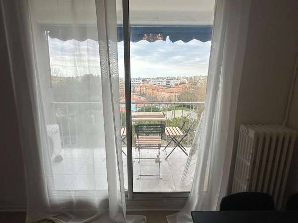 Colocation / Appartement 4 pièces de 68 m², Marseille, Boulevard de Roux / Photo 2