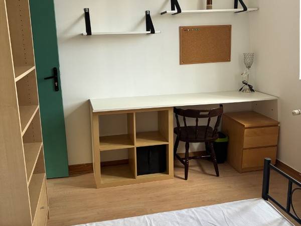 Chambre pour étudiant / Maison 6 pièces de 95 m², Roubaix, Rue Paul Wante / Photo 2