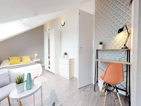 Coliving / Appartement 1 pièce de 86 m², Lille, Rue de Wazemmes / Photo 2