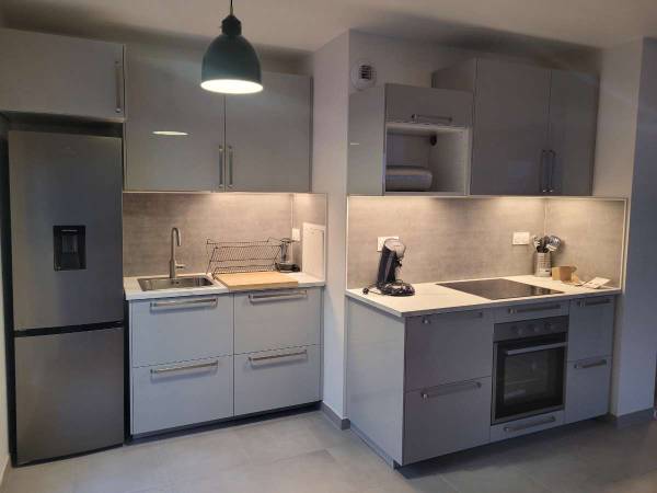 Colocation / Appartement 5 pièces de 100 m², Aubervilliers, Avenue du Président Roosevelt / Photo 2