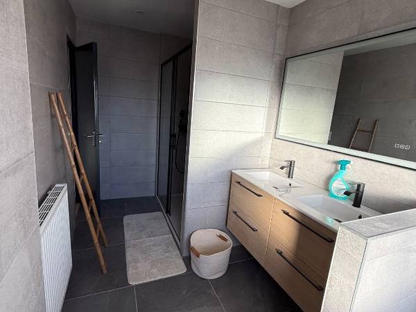 Colocation / Maison 8 pièces de 105 m², Villenave-d'Ornon, Rue Parmentier / Photo 2