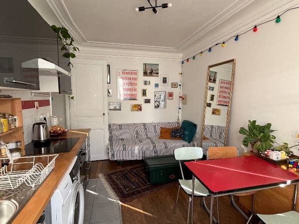 Sous-location / Appartement 3 pièces de 40 m², Paris, Rue du Faubourg Saint-Martin / Photo 2