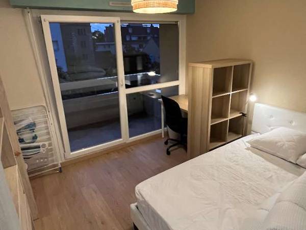 Colocation / Appartement 5 pièces de 100 m², Mulhouse, Rue de la Tour-Du-Diable / Photo 5