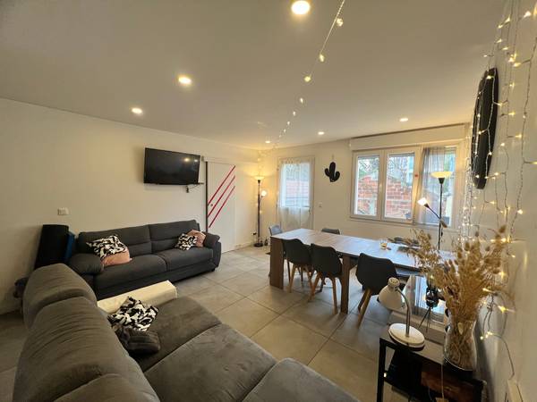 Colocation / Maison 10 pièces de 250 m², Bagnolet, Rue des Noyers / Photo 2