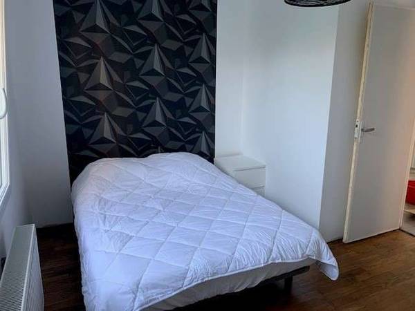 Colocation / Maison 4 pièces de 83 m², Troyes, Rue Jean Berthelin / Photo 6