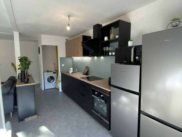 Colocation / Appartement 6 pièces de 110 m², Clermont-Ferrand, Rue de l'Oradou / Photo 2