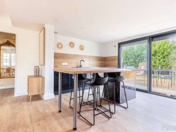 Colocation / Maison 4 pièces de 102 m², Mérignac, Rue de la Tour de Veyrines / Photo 2