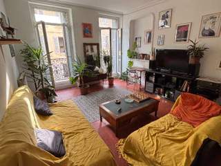 Sous-location / 6 rooms apartment · 100 m², Marseille, Rue Paradis