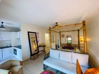 Location / Studio, Antibes