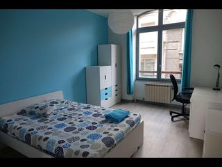 Colocation / Appartement 5 pièces de 90 m², Grenoble, Rue Billerey