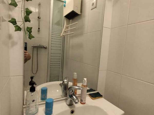 Sous-location / Appartement 4 pièces de 67 m², Paris, Rue des Nanettes / Photo 5