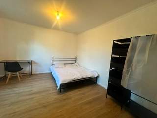 Room share / 3 rooms house · 80 m², Grenoble, Avenue Washington