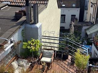Colocation / Appartement 10 pièces de 100 m², Anderlecht, Rue Moretus