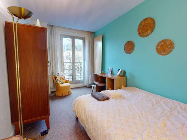 Coliving / Appartement 6 pièces de 137 m², Paris, Avenue du Maine / Photo 2