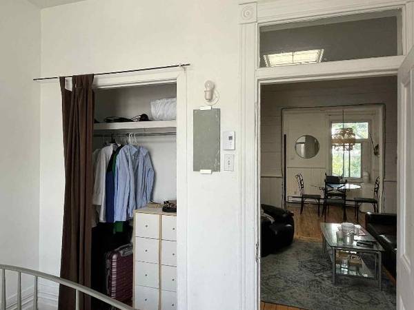 Colocation / Appartement 6 pièces de 15 m², Montréal, Rue Dorion / Photo 23