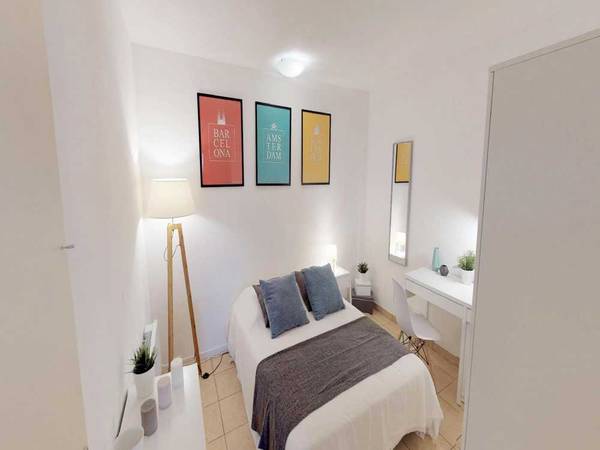 Colocation / Appartement 4 pièces de 70 m², Lille, Boulevard Montebello / Photo 2
