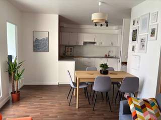 Colocation / Appartement 6 pièces de 95 m², Nanterre, Rue Lucien Ducastel