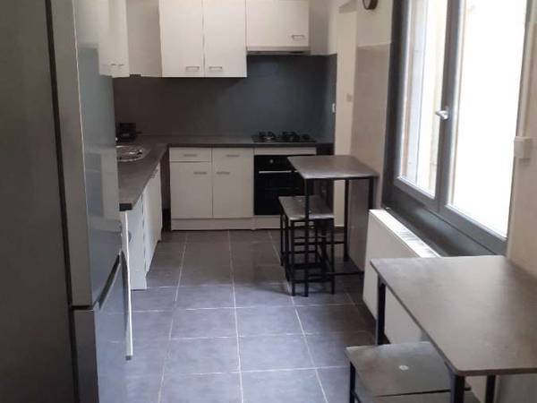 Colocation / Maison 9 pièces de 110 m², Roubaix, Rue de Soubise / Photo 2