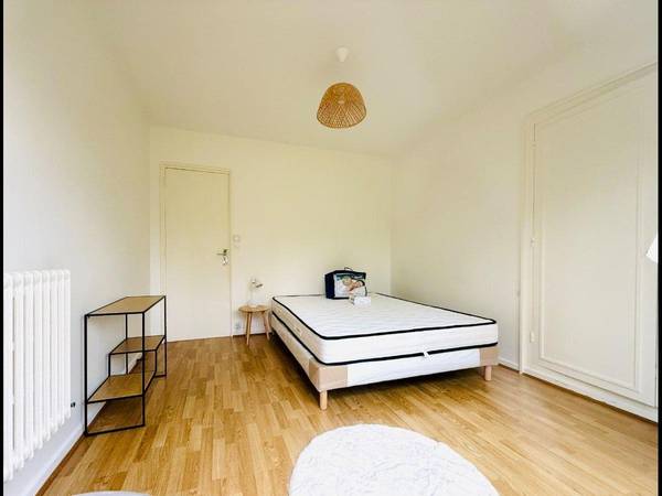 Coliving / Villa 8 pièces de 235 m², Mérignac, Rue Goya / Photo 5