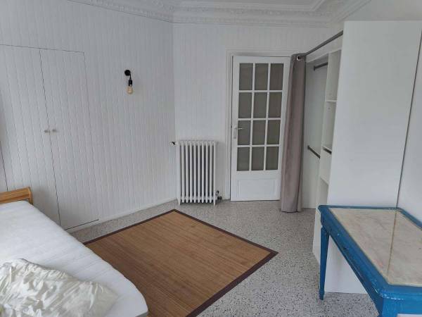 Colocation / Appartement 6 pièces de 103 m², Le Kremlin-Bicêtre, Avenue de Fontainebleau / Photo 2