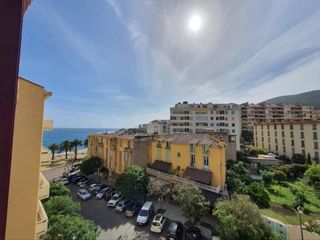 Location / Appartement 2 pièces de 48 m², Ajaccio, Bd Pugliesi Conti
