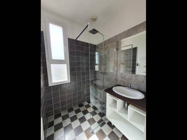 Location / Appartement 2 pièces de 48 m², Ajaccio, Bd Pugliesi Conti / Photo 2