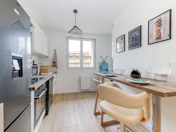 Colocation / Appartement 4 pièces de 50 m², Grenoble, Rue Docteur Calmette / Photo 2