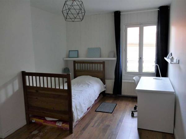 Colocation / Maison 5 pièces de 100 m², Villeneuve-d'Ascq, Rue de Lille / Photo 2