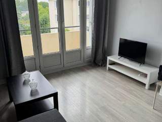 Colocation / Appartement 4 pièces de 70 m², La Courneuve, Rue Edgar Quinet