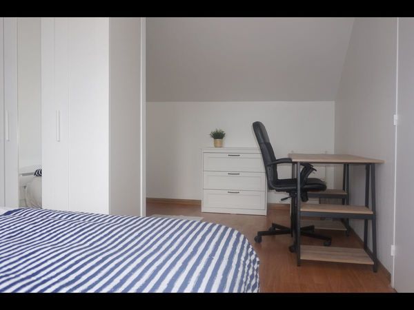 Flatsharing / 4-bedroom house · 88 m², Jouy-le-Moutier, Allée des Musardières / Photo 2